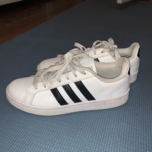 Adidas Neo Sneakers